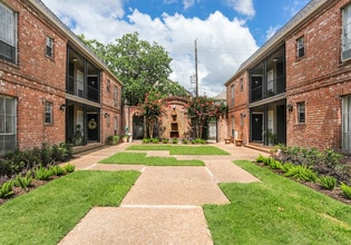 Tanglebrook Apartments in Houston, TX - Building Photo - Building Photo