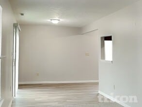 6422 Coconut Ct in Indianapolis, IN - Building Photo - Building Photo