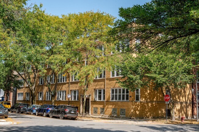 property at 5007 N Glenwood Ave
