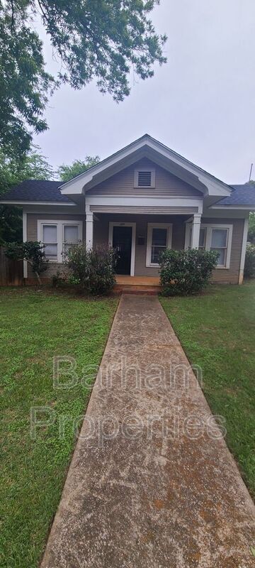 property at 204 Mitchell St