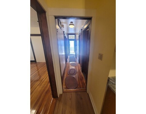 20 Peverell St-Unit -2 in Boston, MA - Building Photo