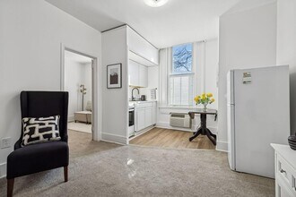 302 N Church St in Murfreesboro, TN - Building Photo - Building Photo