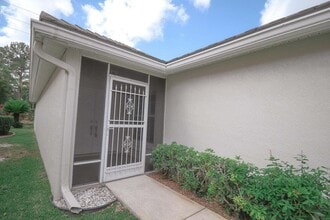 2193 SW Olympic Club Terrace in Palm City, FL - Building Photo - Building Photo