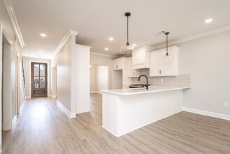310 Kanis Ridge Dr in Little Rock, AR - Building Photo - Building Photo