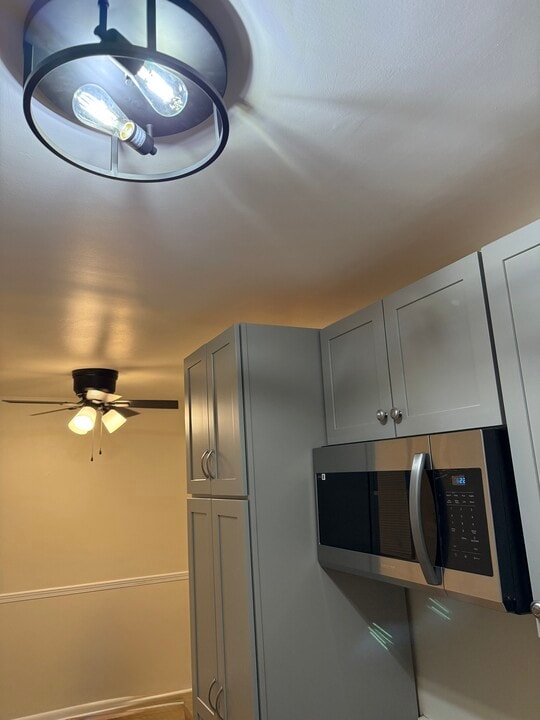 828 Maury Ave in Oxon Hill, MD - Foto de edificio