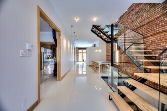 474 Av. Bloomfield in Outremont, QC - Building Photo - Building Photo