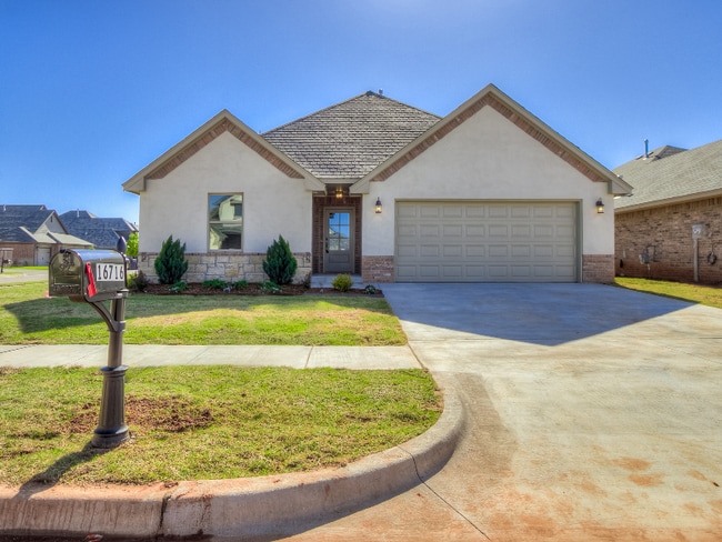 16716 Doyle Dr in Edmond, OK - Building Photo - Building Photo