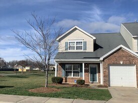 7741 Oliver Park Dr in Whitsett, NC - Building Photo