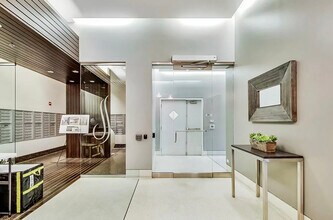 303 W Ohio St, Unit 3408 in Chicago, IL - Building Photo - Building Photo