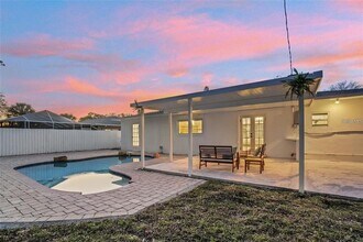 1320 Dixie Ln S in St. Petersburg, FL - Building Photo - Building Photo