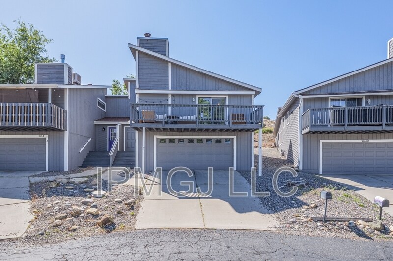 384 Explorer Ct in Grand Junction, CO - Building Photo