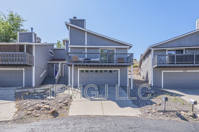 property at 384 Explorer Ct