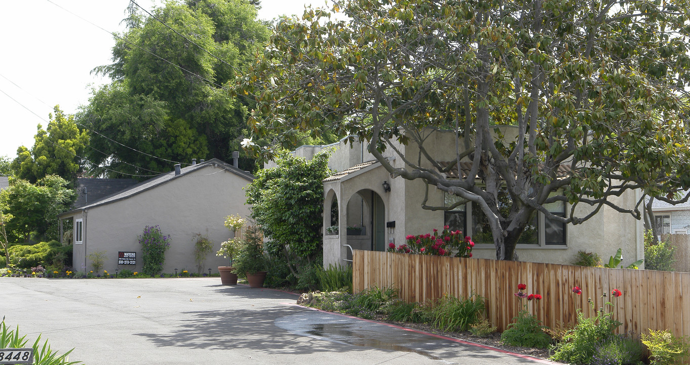 18442-18448 Standish Ave in Hayward, CA - Building Photo