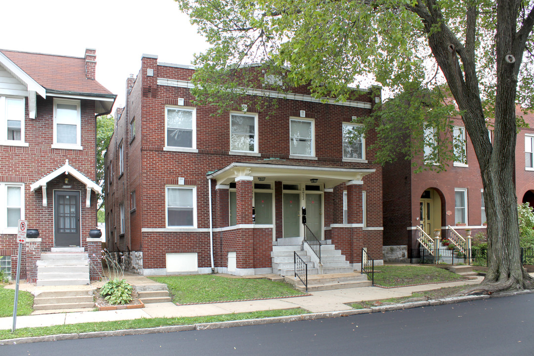 2620 Minnesota St in St. Louis, MO - Foto de edificio