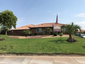 79400 Avenue 42, Unit D in Bermuda Dunes, CA - Building Photo - Building Photo