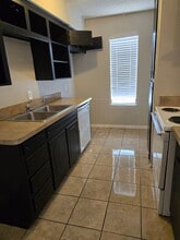 738 E Pecan St in Hurst, TX - Building Photo - Building Photo