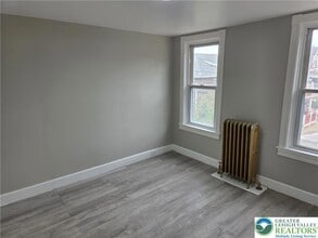612 W Garrison St in Bethlehem, PA - Building Photo - Building Photo
