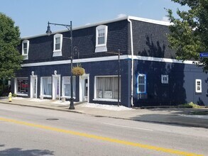 10524 Watterson Trail, Unit Pena Building 1 BR in Louisville, KY - Foto de edificio - Building Photo