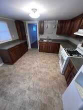 800 Oswego Rd in Liverpool, NY - Foto de edificio - Building Photo