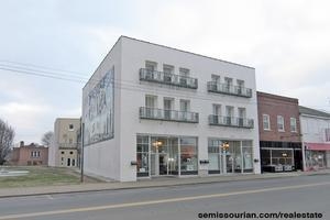 403 Broadway St in Cape Girardeau, MO - Building Photo - Building Photo