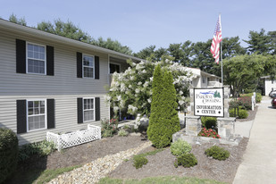 Parkway Crossing Apartments