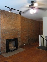 1016 Bingham St, Unit 1 in Pittsburgh, PA - Building Photo - Building Photo