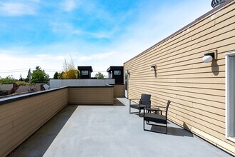 Wedge Apartments in Seattle, WA - Building Photo - Building Photo