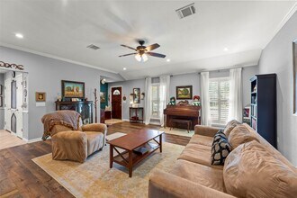 9418 Wandsworth Dr in Spring, TX - Building Photo - Building Photo