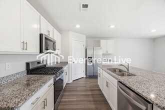 1204 Beechridge Ct in Conway, SC - Building Photo - Building Photo