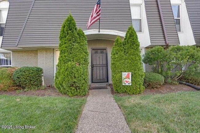 property at 602 La Fontenay Ct