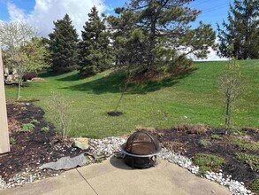 1431 Shingle Oak Pointe in Fort Wayne, IN - Building Photo - Building Photo