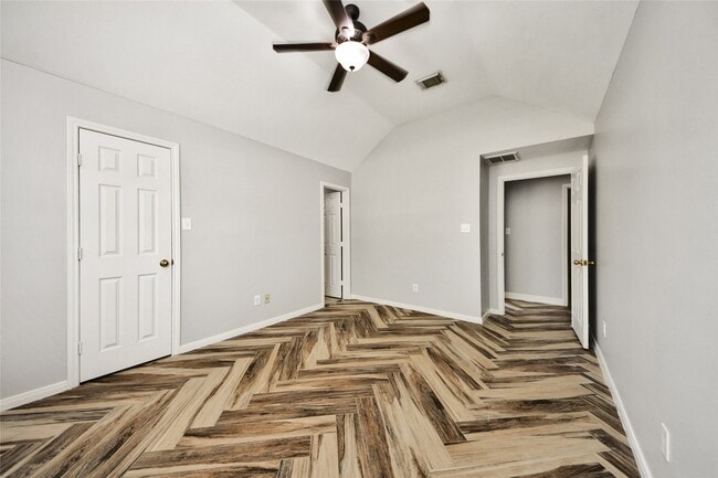 property at 2622 Stonebury Ln