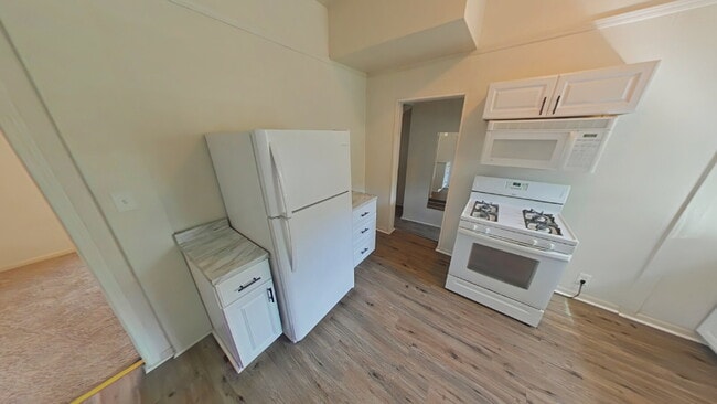 219 S Main St in Romeo, MI - Foto de edificio - Building Photo