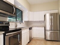 701 Bering Dr photo'