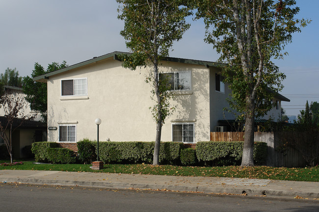 254 S McCoy Rd in Orange, CA - Building Photo - Building Photo