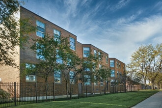 4700 Lake Park Apartments in Chicago, IL - Foto de edificio - Building Photo