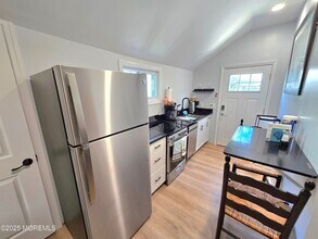 406 4th Ave in Asbury Park, NJ - Building Photo - Building Photo
