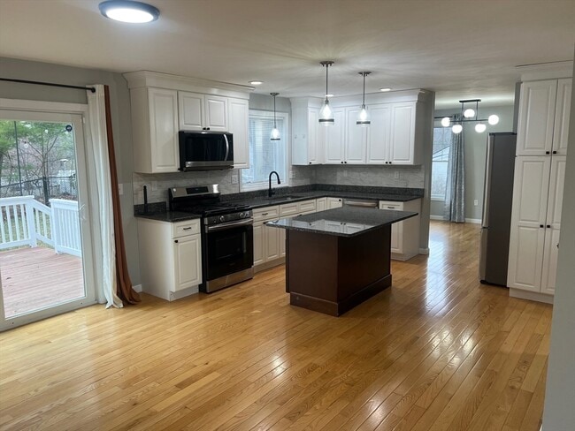 131 Merrill Ave in Haverhill, MA - Building Photo - Building Photo