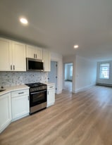 113 Orleans St, Unit 3 in Boston, MA - Building Photo