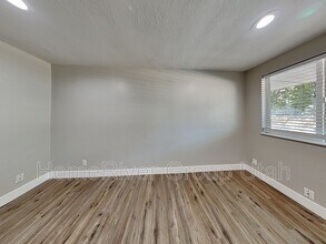 548 N Redwood Rd in Salt Lake City, UT - Building Photo - Building Photo