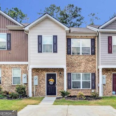 6125 Oakley Rd in Union City, GA - Building Photo