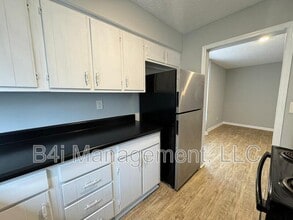 918 Lakewood Ln in Jonesboro, GA - Building Photo - Building Photo