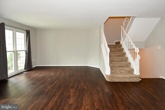 13216 Country Ridge Dr in Germantown, MD - Building Photo - Building Photo