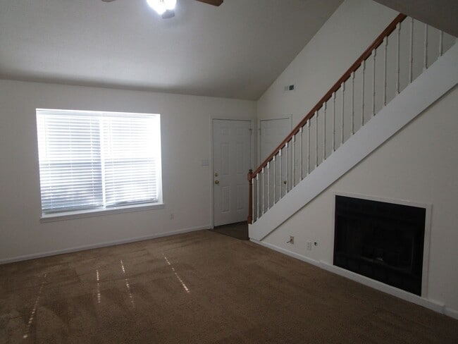 3505-3507-3507 La Mesa Dr in Columbia, MO - Building Photo - Building Photo