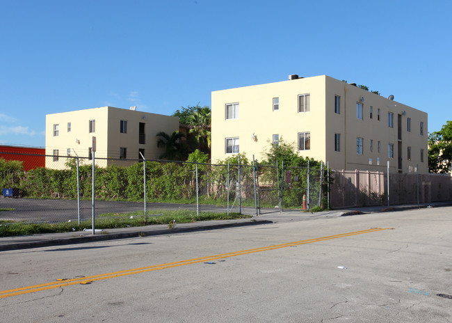 New Arena Square in Miami, FL - Foto de edificio - Building Photo