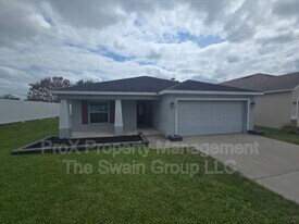 1906 Danes Ct in Lakeland, FL - Building Photo