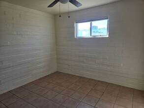 10840 N 15th Ave in Phoenix, AZ - Building Photo - Building Photo