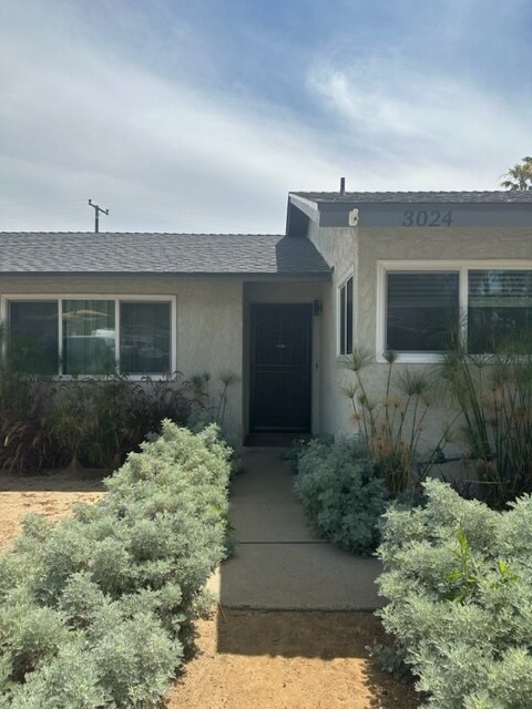 3024 Berros St in Simi Valley, CA - Building Photo