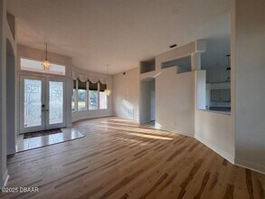 440 Sea Duck Dr in Daytona Beach, FL - Building Photo - Building Photo