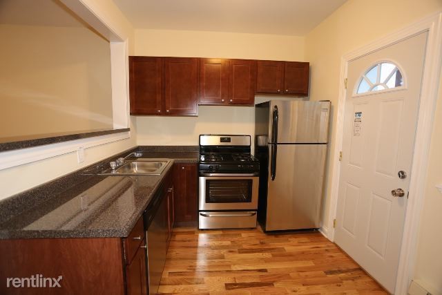 4409 N Wolcott Ave-Unit -Unit 2B in Chicago, IL - Building Photo - Building Photo